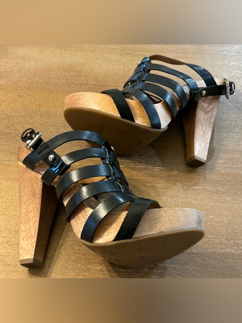 Michael Kors Black Leather Studded Platform Sandals with Wooden Heel Size 7.5 - Picture 2 of 9